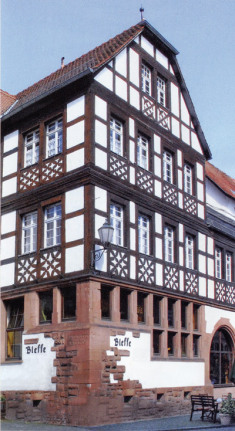 Aussenansicht Gasthof und Hotel Bleffe in Büdingen